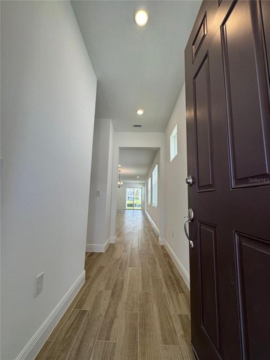 For Sale: $500,000 (4 beds, 2 baths, 1654 Square Feet)