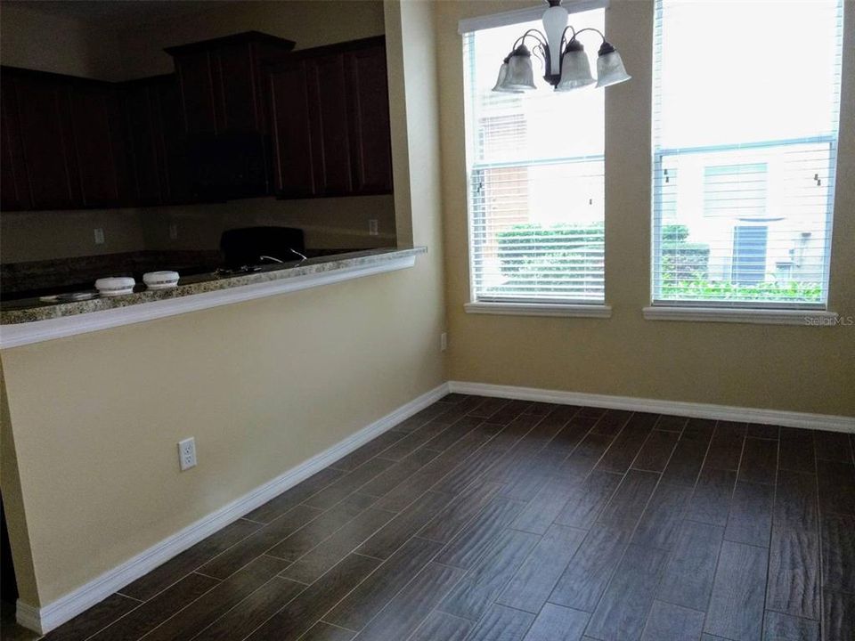 В аренду: $2,000 (3 спален, 2 ванн, 1771 Квадратных фут)