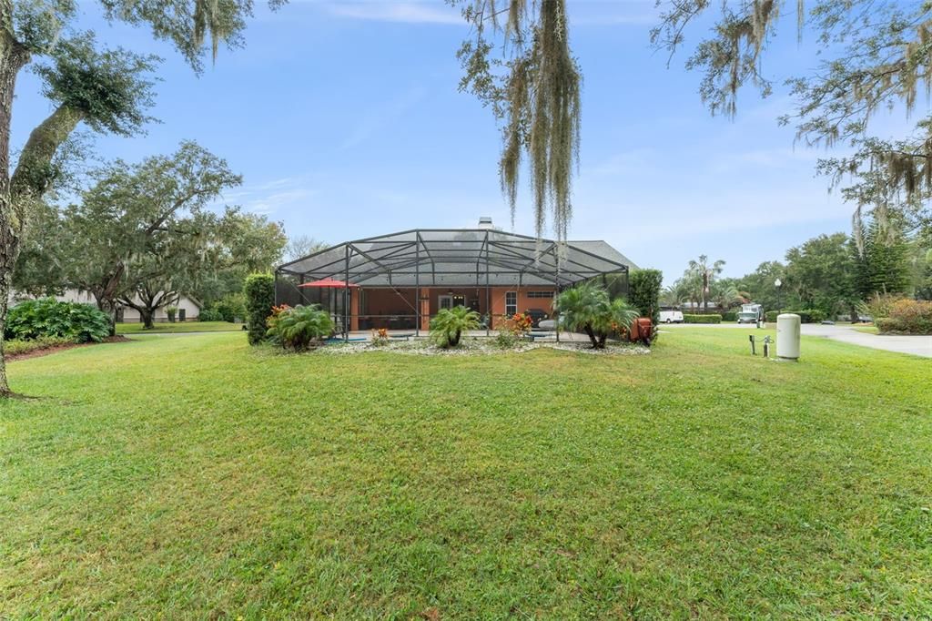 На продажу: $435,000 (3 спален, 2 ванн, 1978 Квадратных фут)