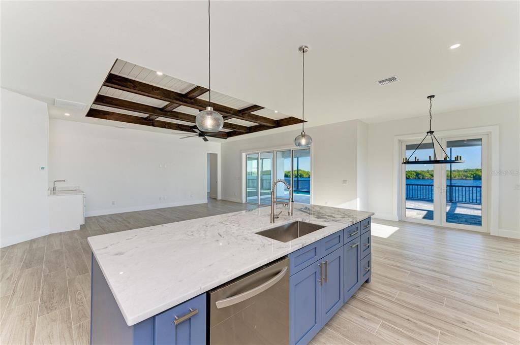 For Sale: $1,399,000 (3 beds, 2 baths, 2437 Square Feet)