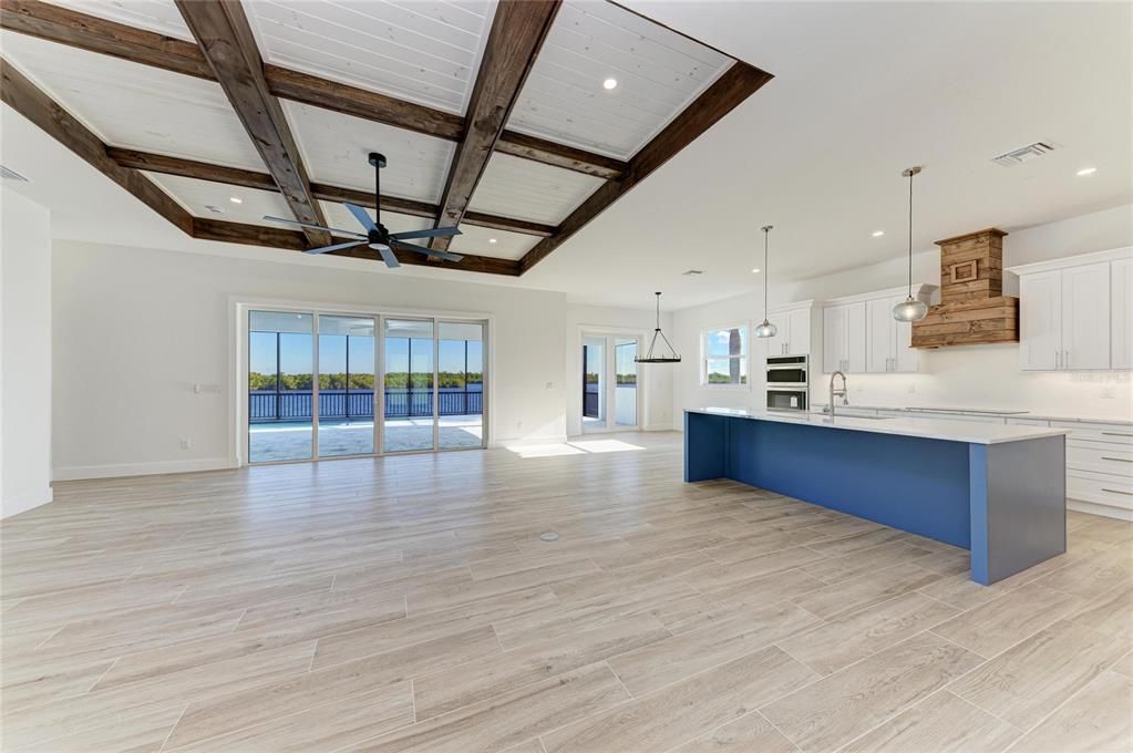 For Sale: $1,399,000 (3 beds, 2 baths, 2437 Square Feet)