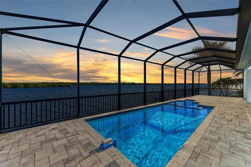 For Sale: $1,399,000 (3 beds, 2 baths, 2437 Square Feet)