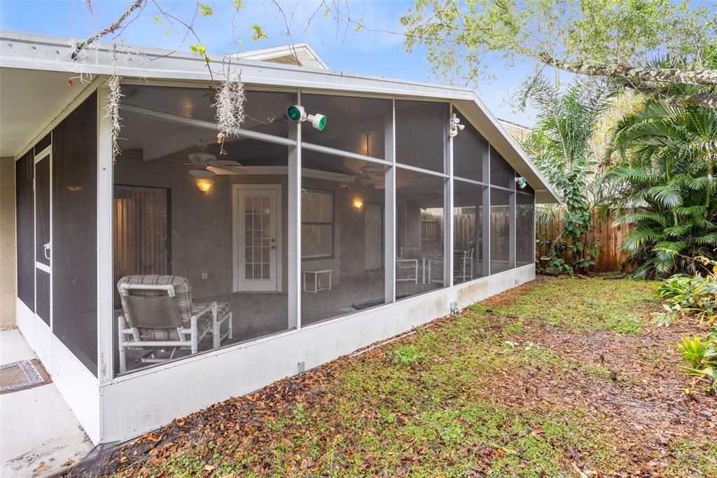 出租: $2,195 (2 贝兹, 2 浴室, 1408 平方英尺)