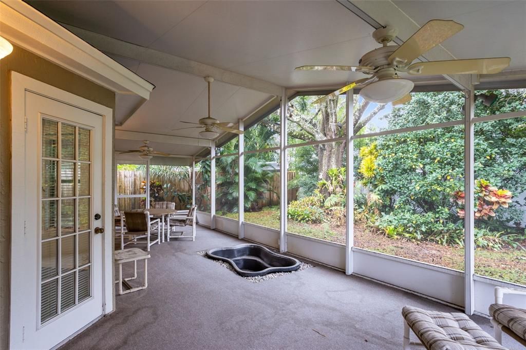 出租: $2,195 (2 贝兹, 2 浴室, 1408 平方英尺)