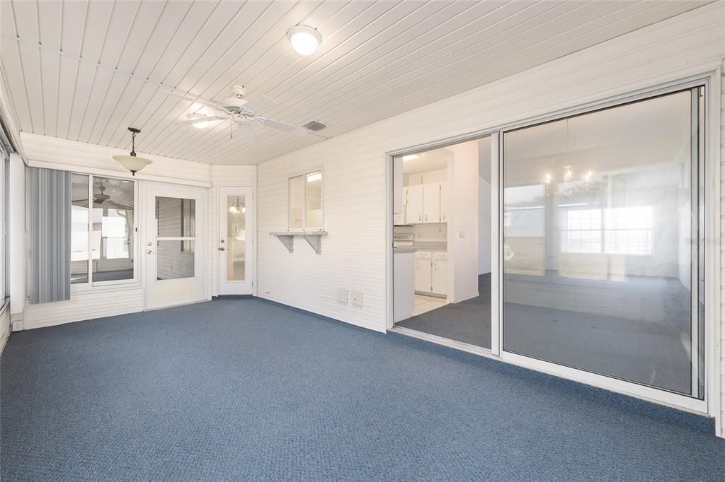 待售: $235,000 (2 贝兹, 2 浴室, 1388 平方英尺)