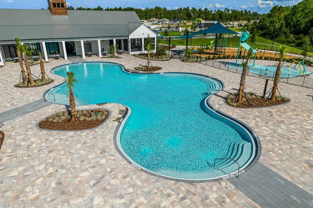 For Sale: $389,990 (4 beds, 2 baths, 1665 Square Feet)