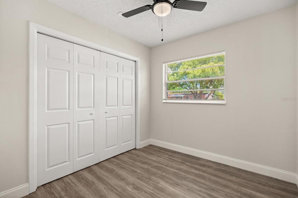 For Sale: $315,000 (3 beds, 2 baths, 1100 Square Feet)