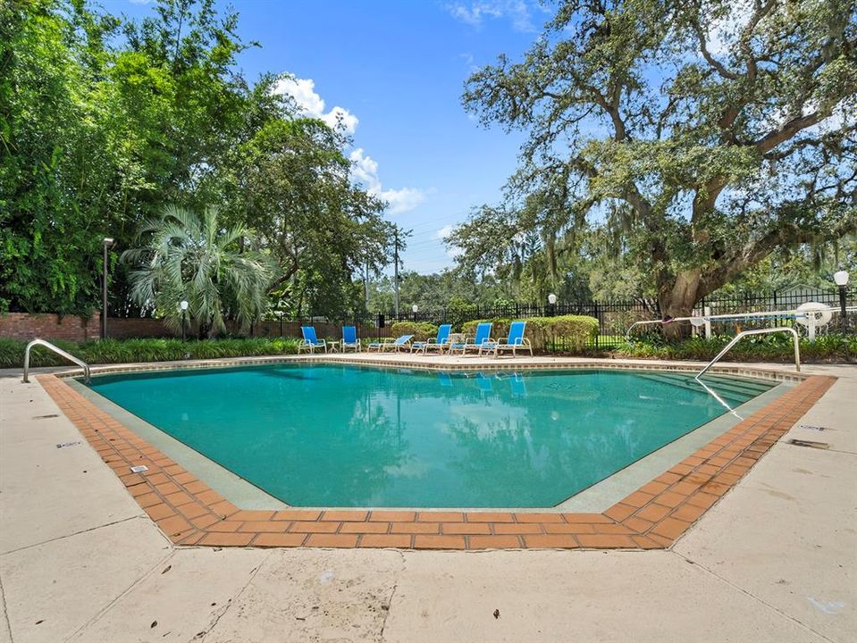 En Venta: $475,000 (3 camas, 2 baños, 1628 Pies cuadrados)