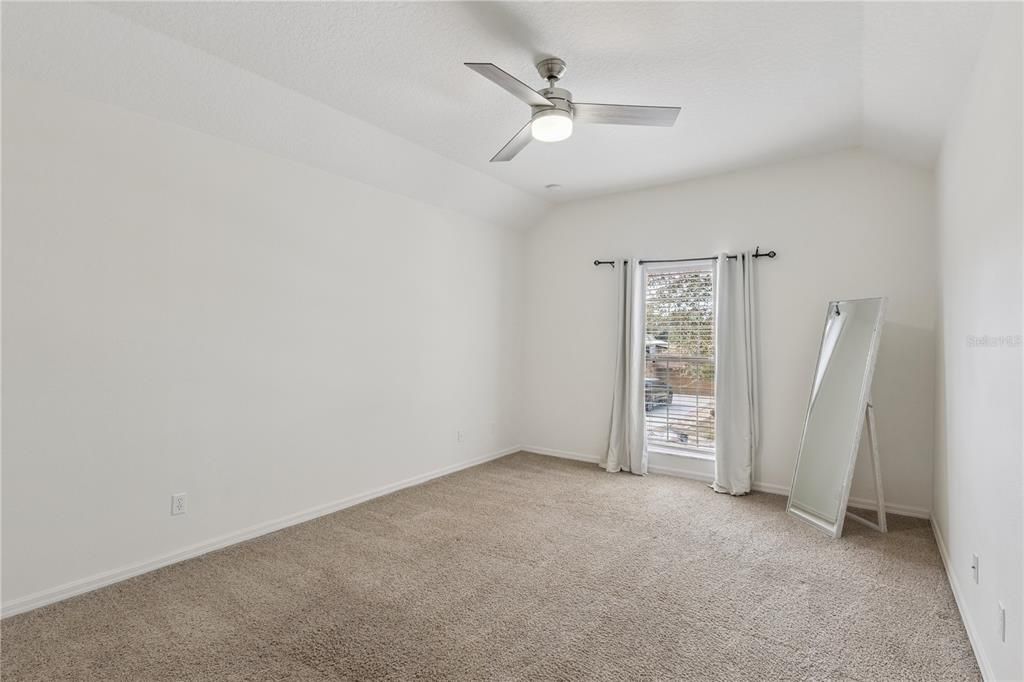 En Venta: $489,500 (4 camas, 2 baños, 2503 Pies cuadrados)