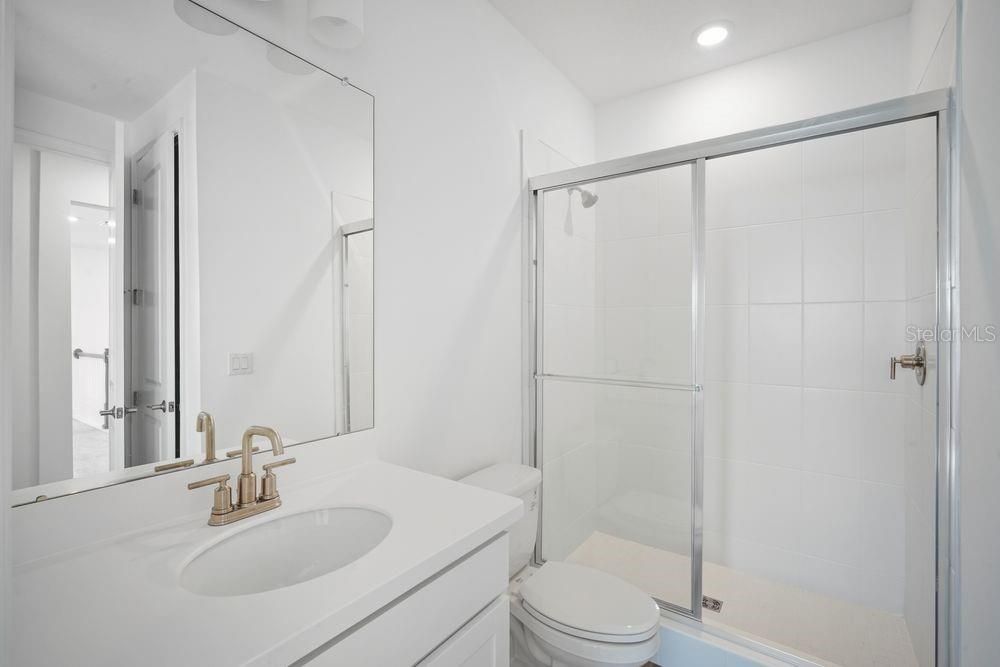 For Sale: $578,999 (4 beds, 3 baths, 2600 Square Feet)