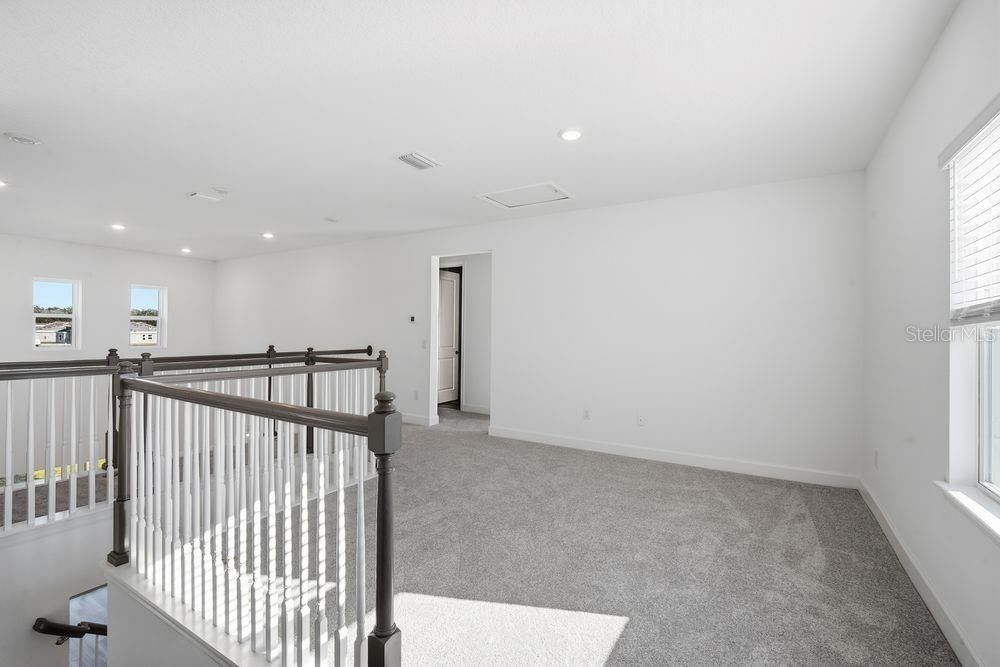 For Sale: $578,999 (4 beds, 3 baths, 2600 Square Feet)