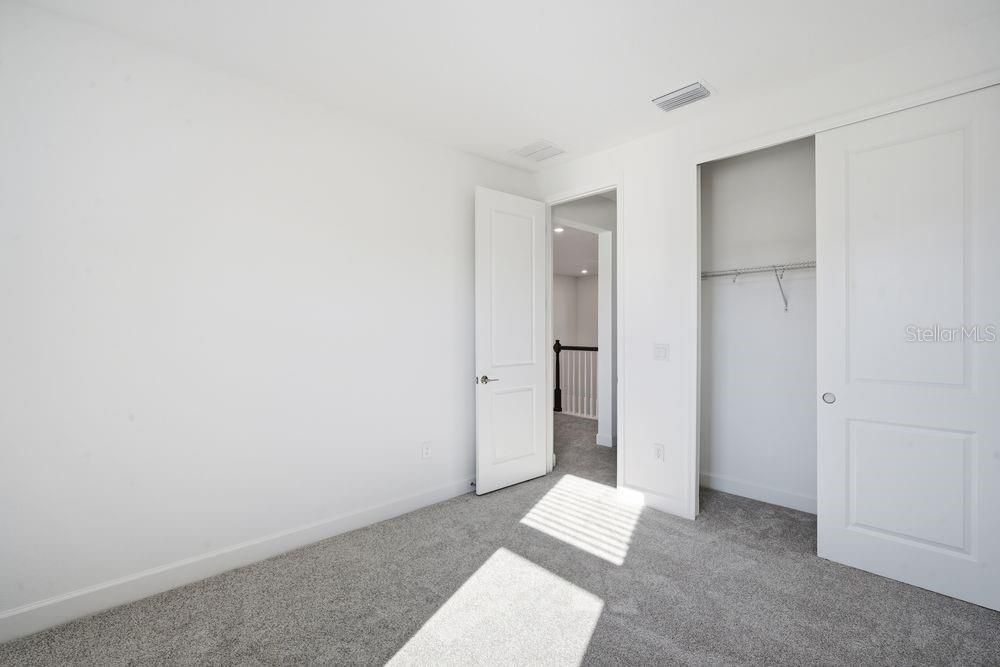 For Sale: $578,999 (4 beds, 3 baths, 2600 Square Feet)