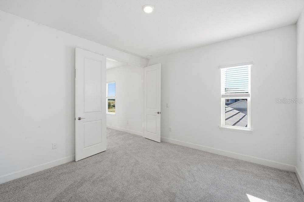 For Sale: $578,999 (4 beds, 3 baths, 2600 Square Feet)