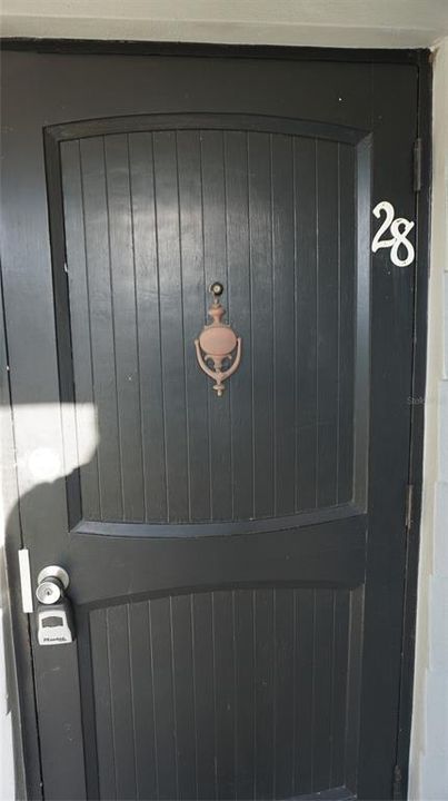 出租: $1,350 (1 贝兹, 1 浴室, 575 平方英尺)