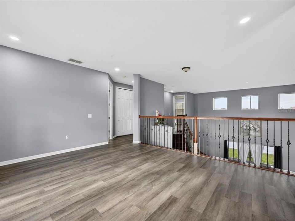 На продажу: $624,990 (6 спален, 4 ванн, 4303 Квадратных фут)