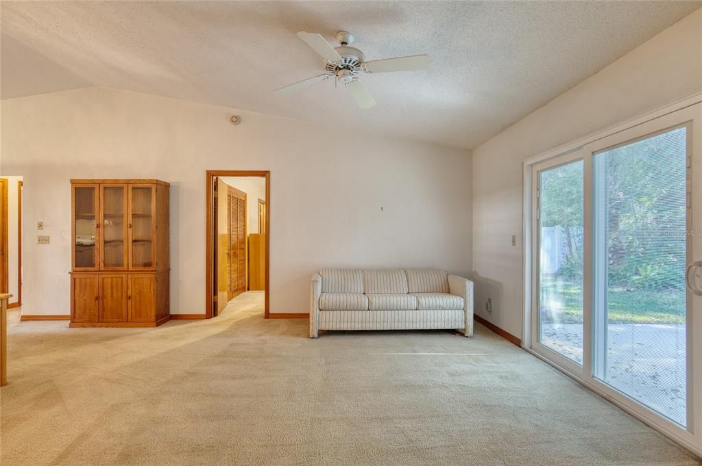 En Venta: $235,000 (2 camas, 2 baños, 1154 Pies cuadrados)