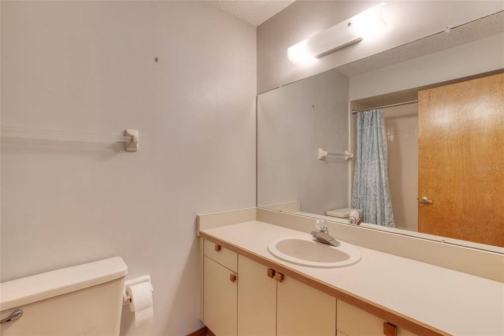 En Venta: $235,000 (2 camas, 2 baños, 1154 Pies cuadrados)