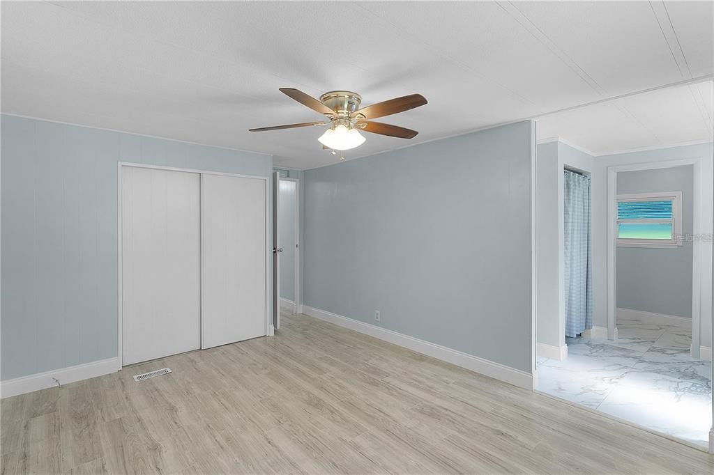 待售: $179,000 (3 贝兹, 2 浴室, 1416 平方英尺)