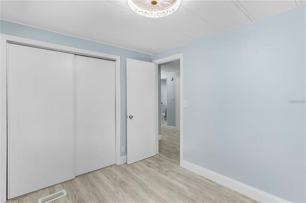 待售: $179,000 (3 贝兹, 2 浴室, 1416 平方英尺)