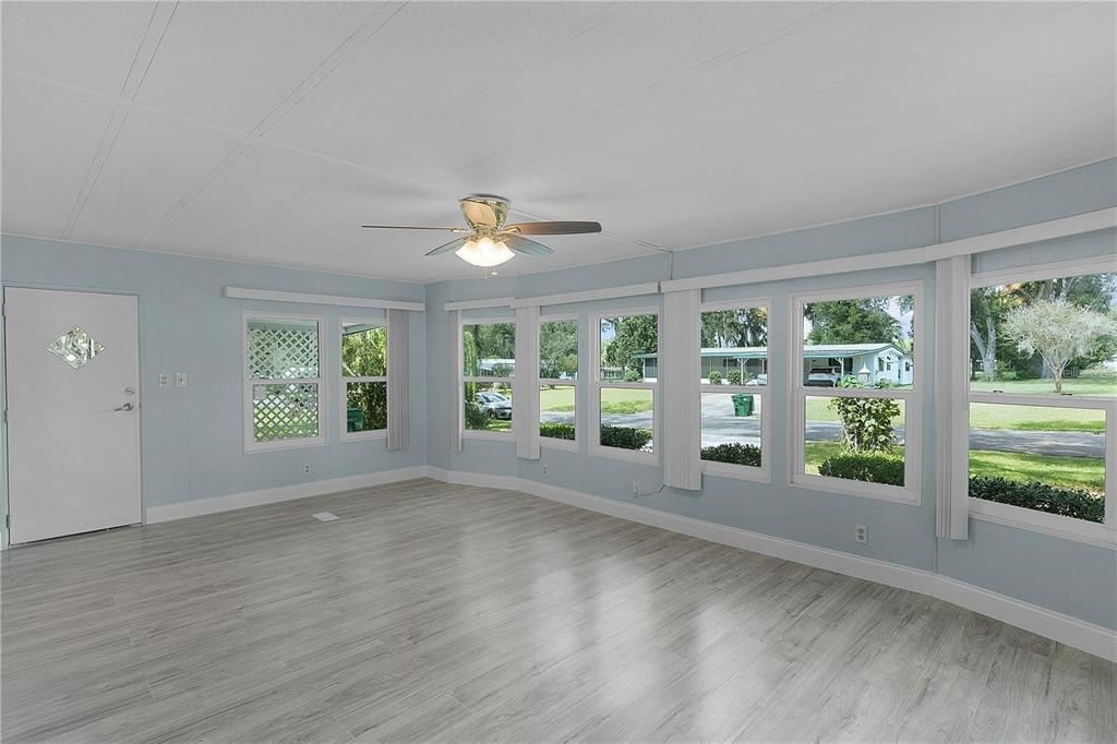 待售: $179,000 (3 贝兹, 2 浴室, 1416 平方英尺)