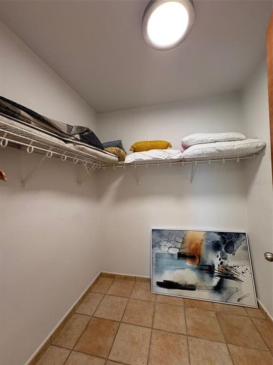 待售: $260,000 (3 贝兹, 2 浴室, 1861 平方英尺)