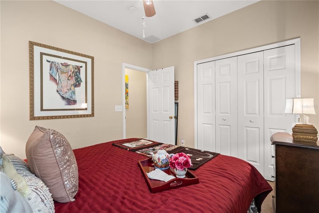 待售: $350,000 (3 贝兹, 2 浴室, 1587 平方英尺)