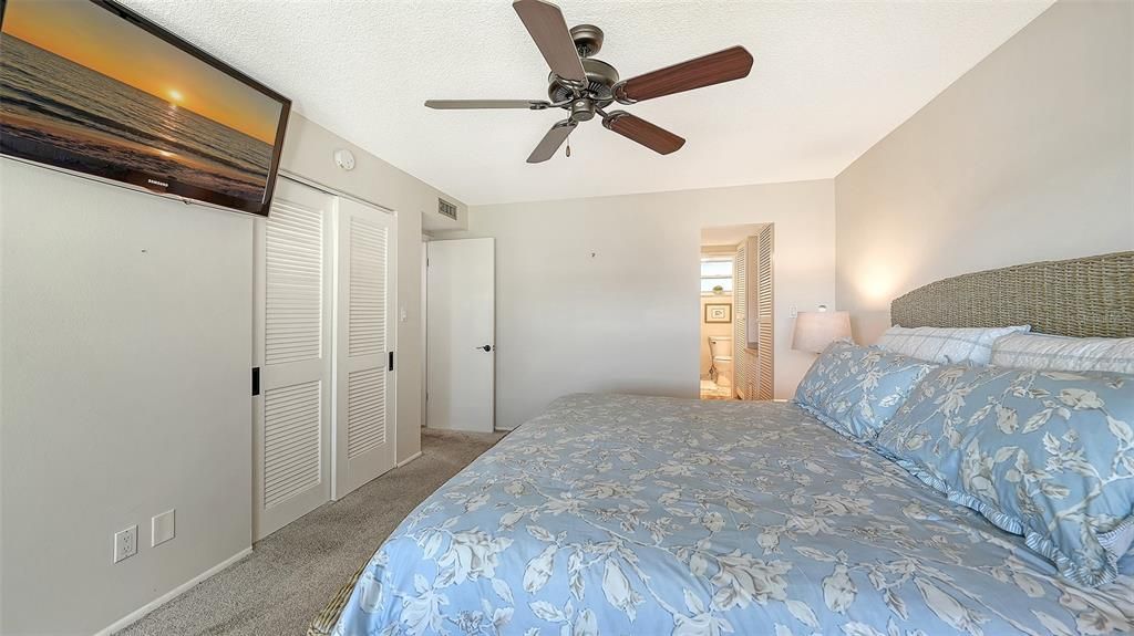 En Venta: $495,000 (2 camas, 2 baños, 928 Pies cuadrados)