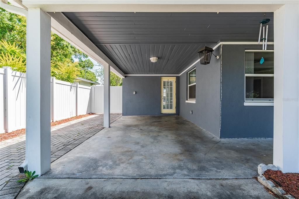 For Rent: $3,500 (3 beds, 2 baths, 1367 Square Feet)