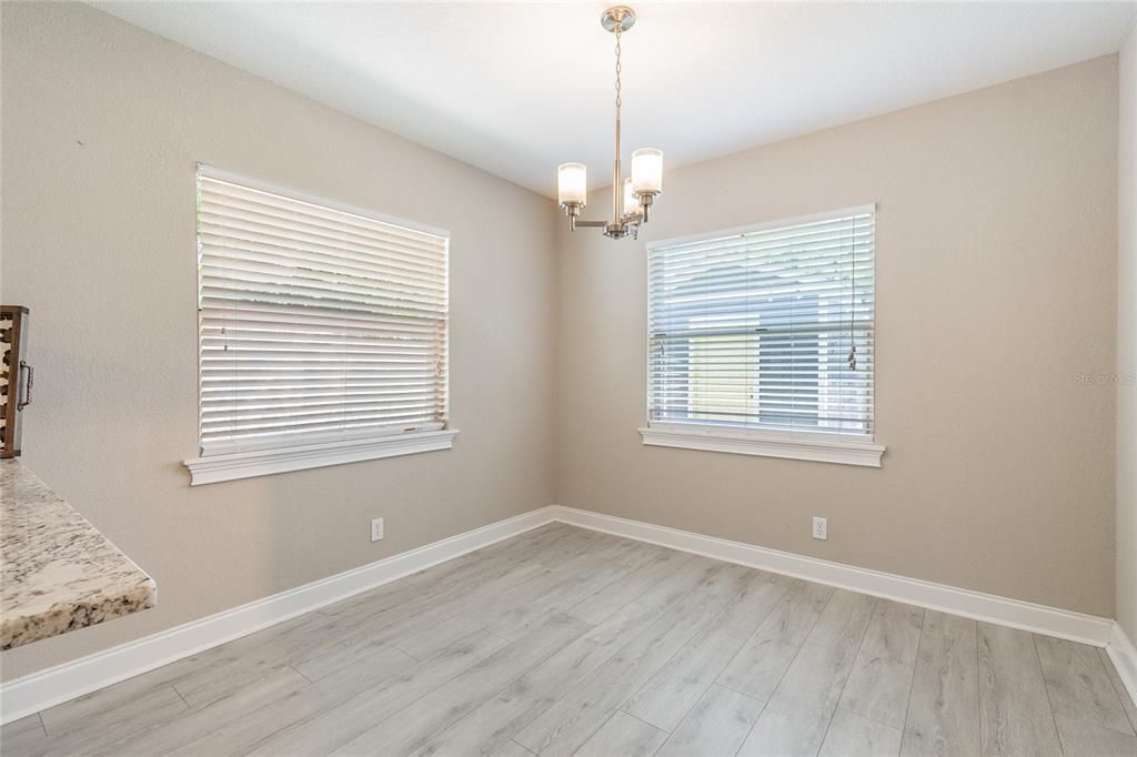 For Rent: $3,500 (3 beds, 2 baths, 1367 Square Feet)