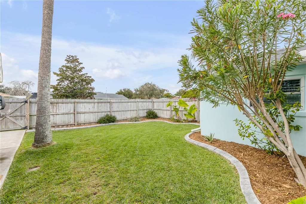 En Venta: $335,000 (3 camas, 2 baños, 1386 Pies cuadrados)