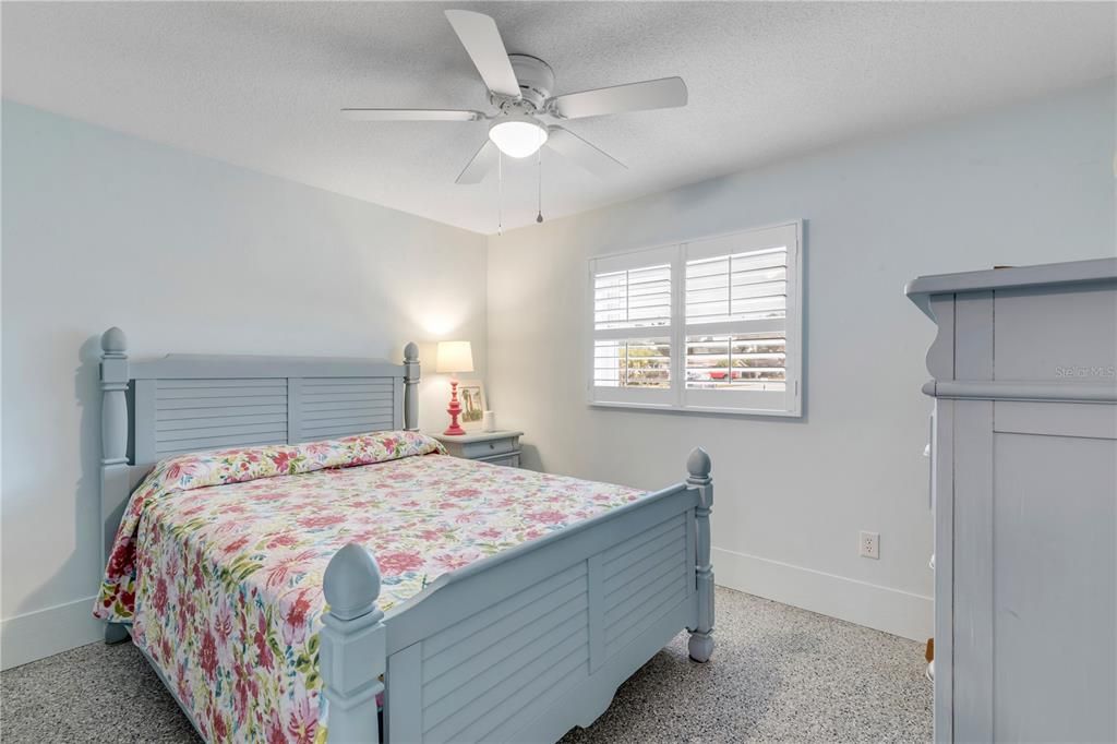 En Venta: $335,000 (3 camas, 2 baños, 1386 Pies cuadrados)