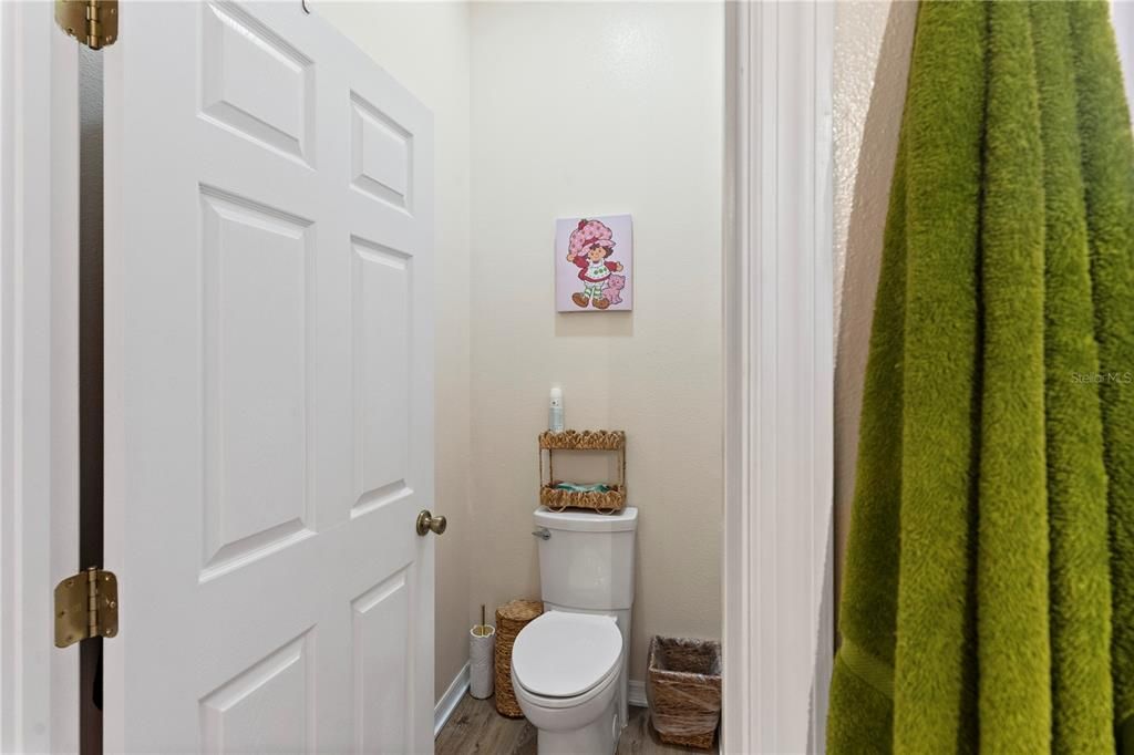 For Sale: $289,000 (3 beds, 2 baths, 2132 Square Feet)