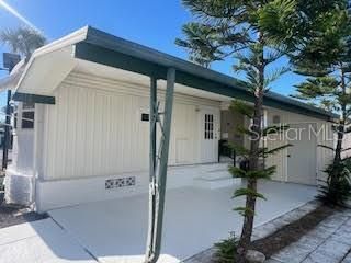 En Venta: $225,000 (2 camas, 2 baños, 880 Pies cuadrados)