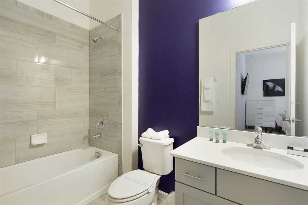 На продажу: $975,000 (11 спален, 11 ванн, 4887 Квадратных фут)