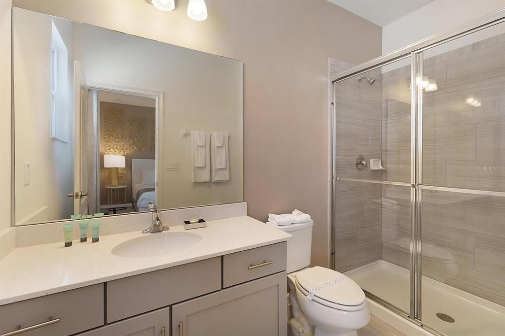 На продажу: $975,000 (11 спален, 11 ванн, 4887 Квадратных фут)