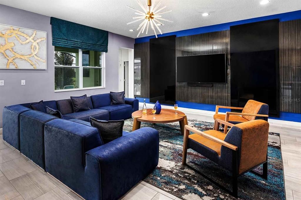 На продажу: $975,000 (11 спален, 11 ванн, 4887 Квадратных фут)