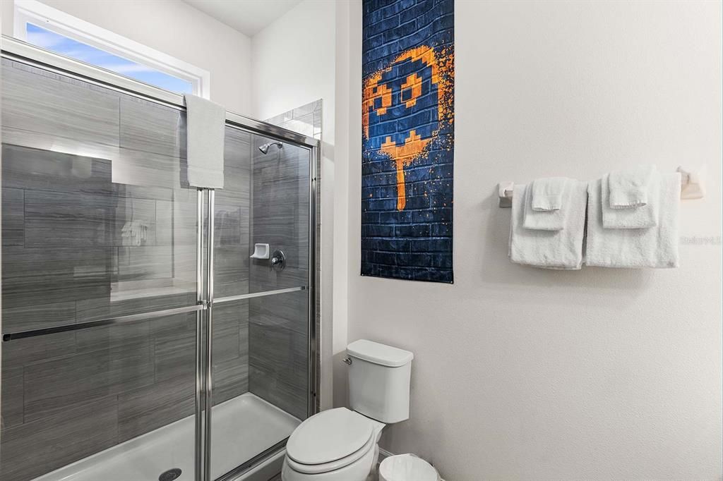 На продажу: $975,000 (11 спален, 11 ванн, 4887 Квадратных фут)