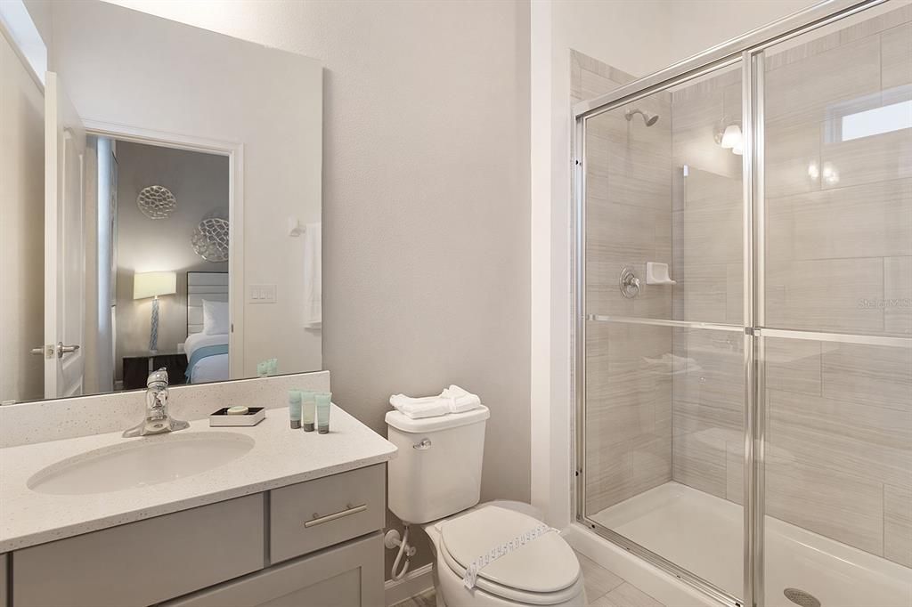 На продажу: $975,000 (11 спален, 11 ванн, 4887 Квадратных фут)