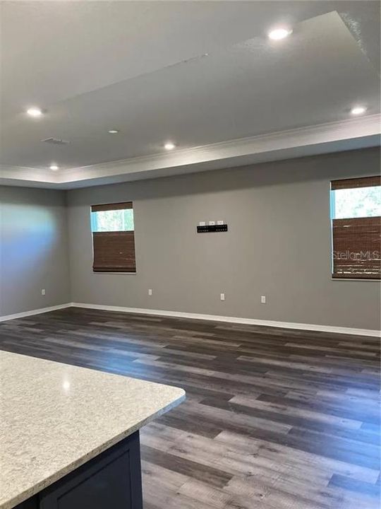 For Rent: $3,000 (3 beds, 2 baths, 2365 Square Feet)