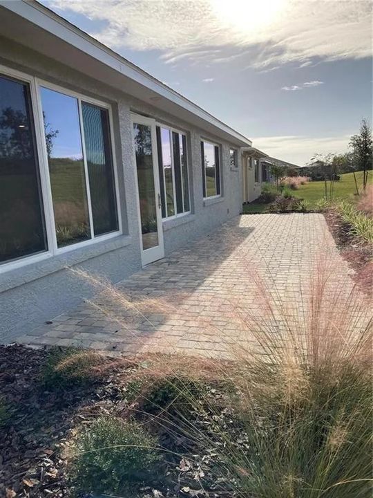 For Rent: $3,000 (3 beds, 2 baths, 2365 Square Feet)