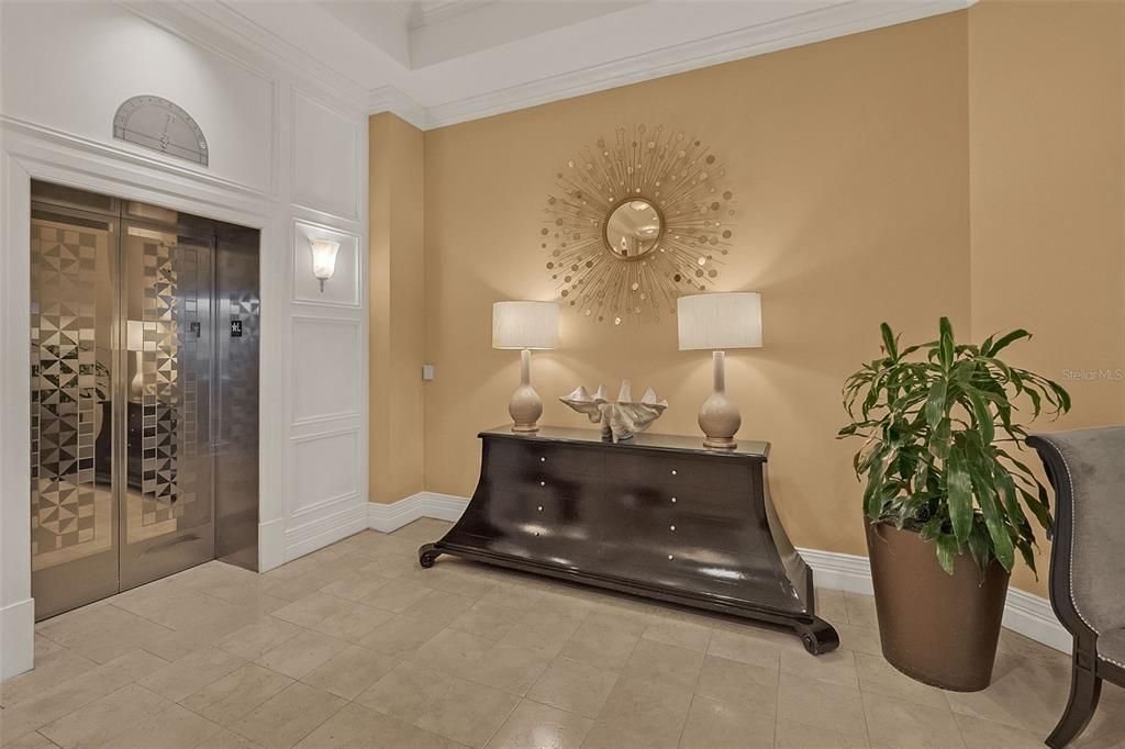 For Sale: $395,000 (2 beds, 2 baths, 1430 Square Feet)