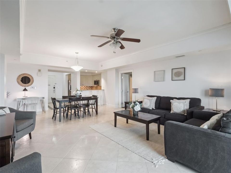 For Sale: $395,000 (2 beds, 2 baths, 1430 Square Feet)