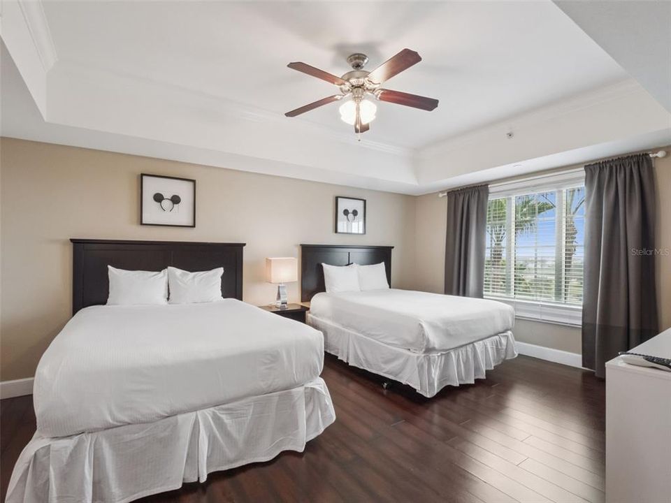 For Sale: $395,000 (2 beds, 2 baths, 1430 Square Feet)