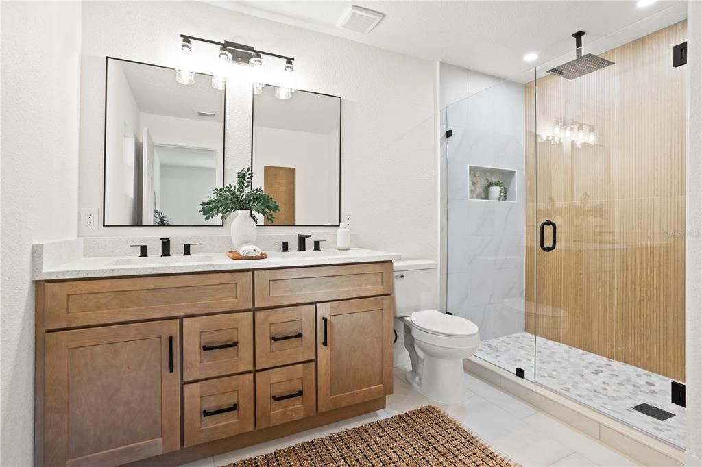 待售: $362,000 (3 贝兹, 2 浴室, 1300 平方英尺)