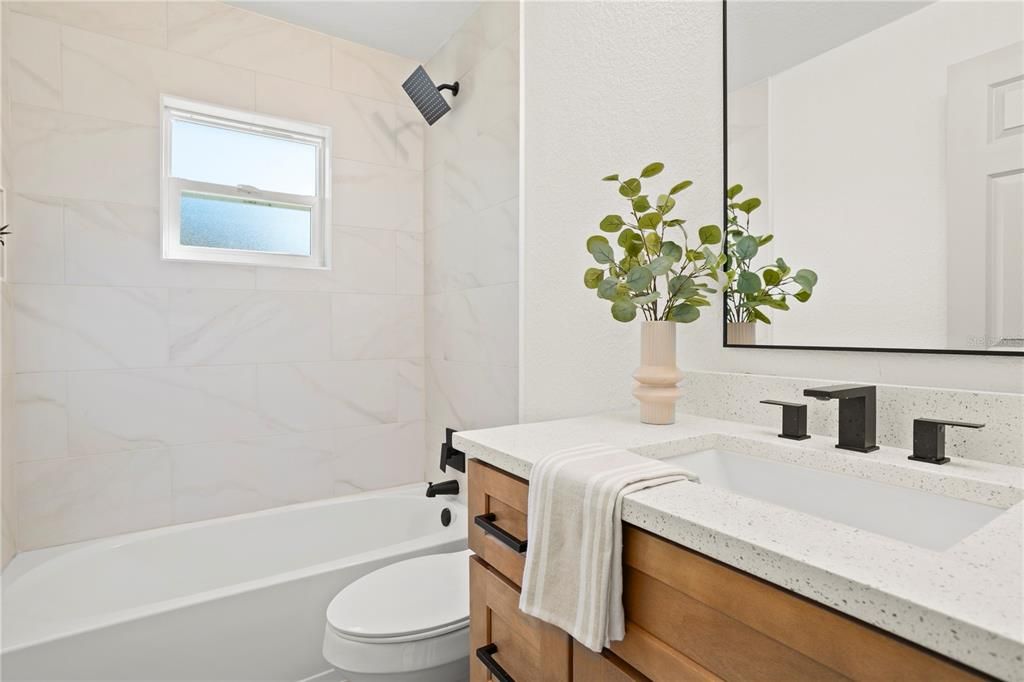 待售: $362,000 (3 贝兹, 2 浴室, 1300 平方英尺)