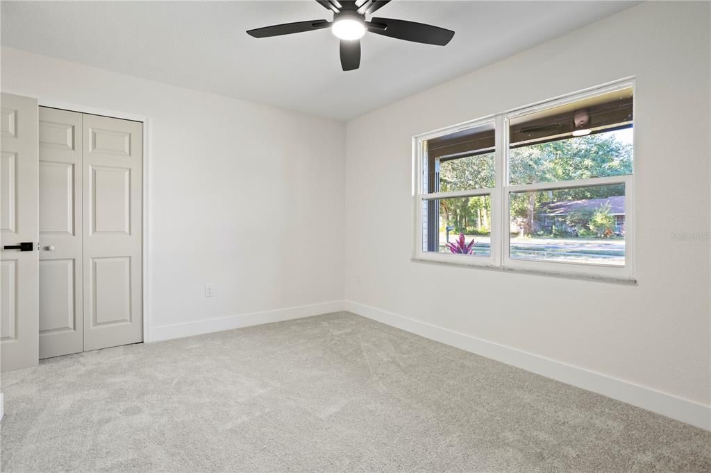 待售: $362,000 (3 贝兹, 2 浴室, 1300 平方英尺)