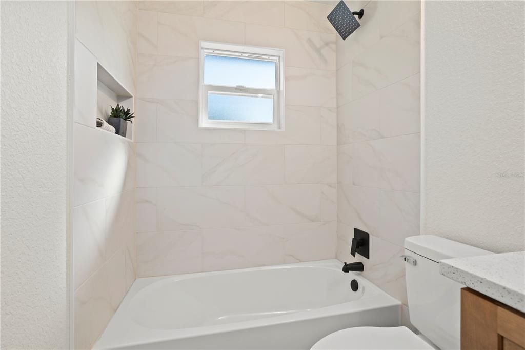 待售: $362,000 (3 贝兹, 2 浴室, 1300 平方英尺)