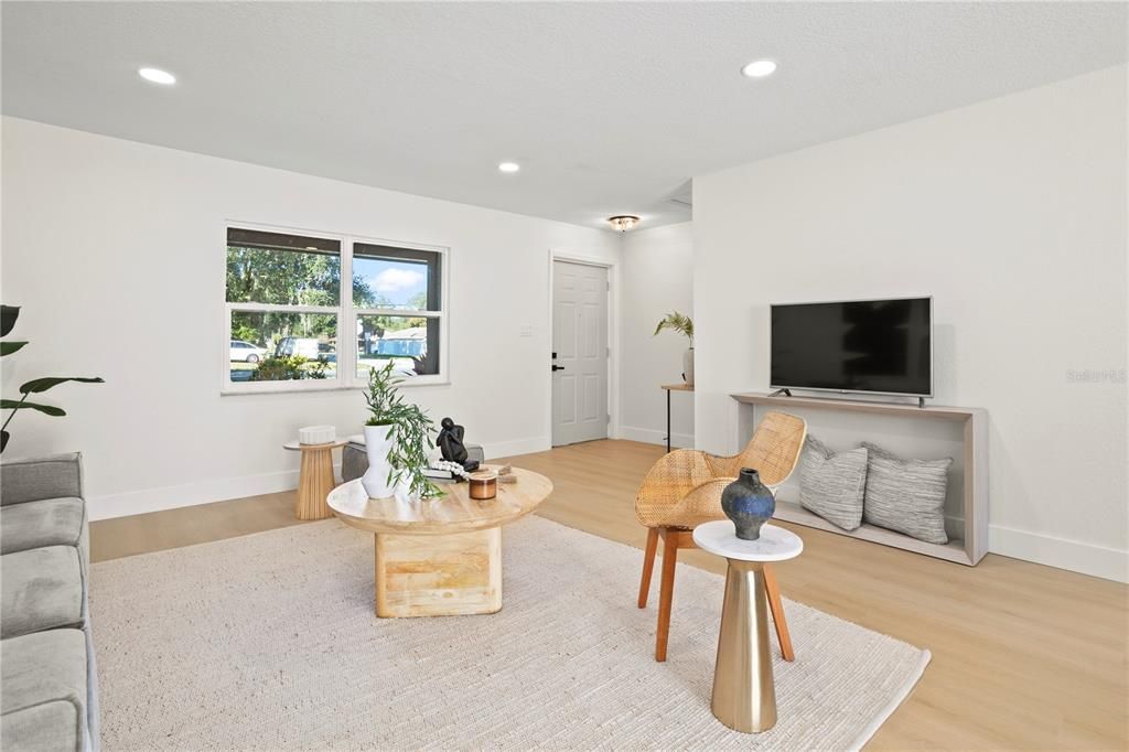 待售: $362,000 (3 贝兹, 2 浴室, 1300 平方英尺)