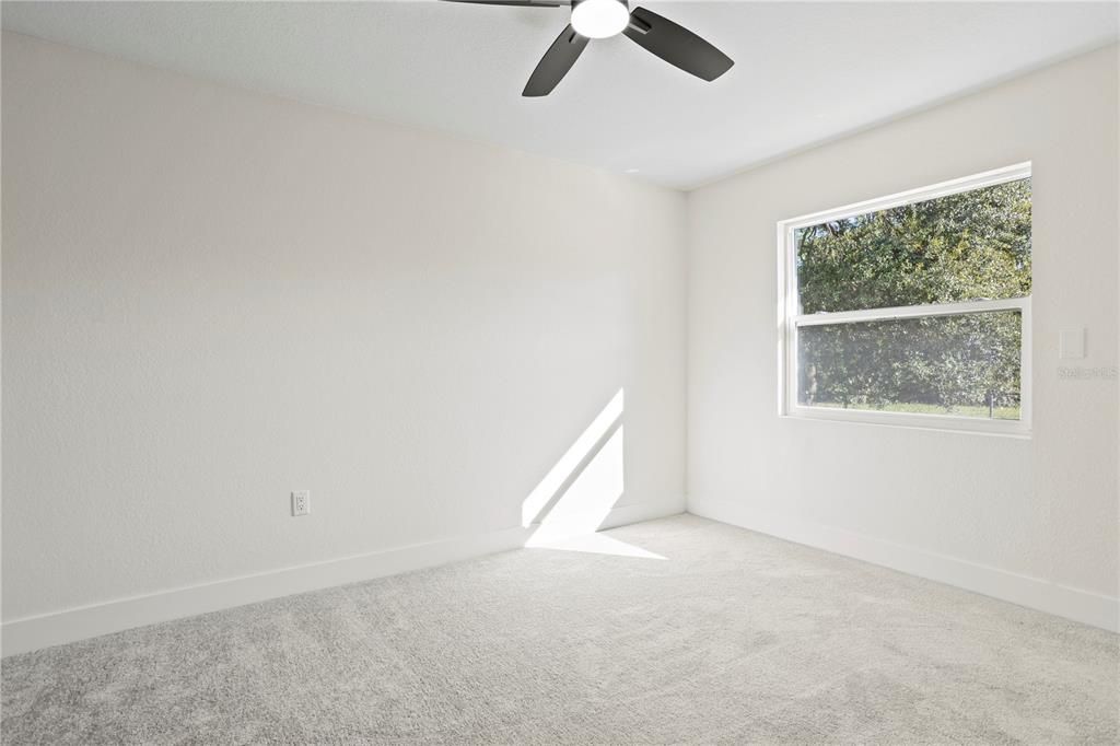 待售: $362,000 (3 贝兹, 2 浴室, 1300 平方英尺)