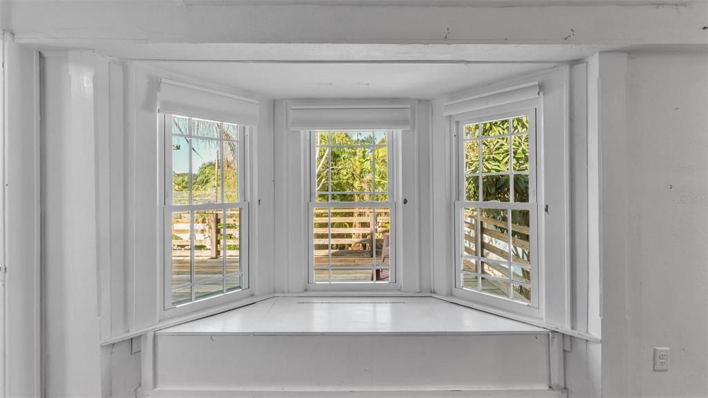 На продажу: $529,900 (3 спален, 2 ванн, 2050 Квадратных фут)